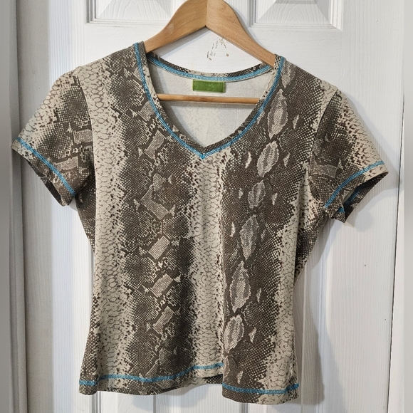 VELVET Animal Print Top - Picture 1 of 4